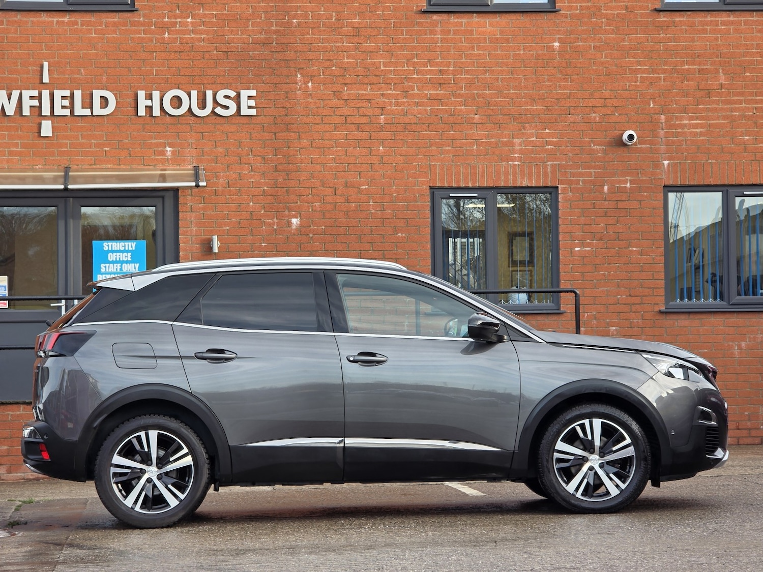 Used Peugeot 3008 2018 for sale - 76968593: Photo 8