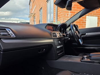 Used Mercedes-Benz E Class 2015 for sale - 76656383: Photo