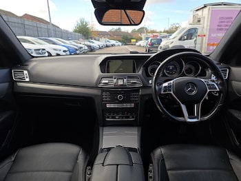 Used Mercedes-Benz E Class 2015 for sale - 76656383: Photo