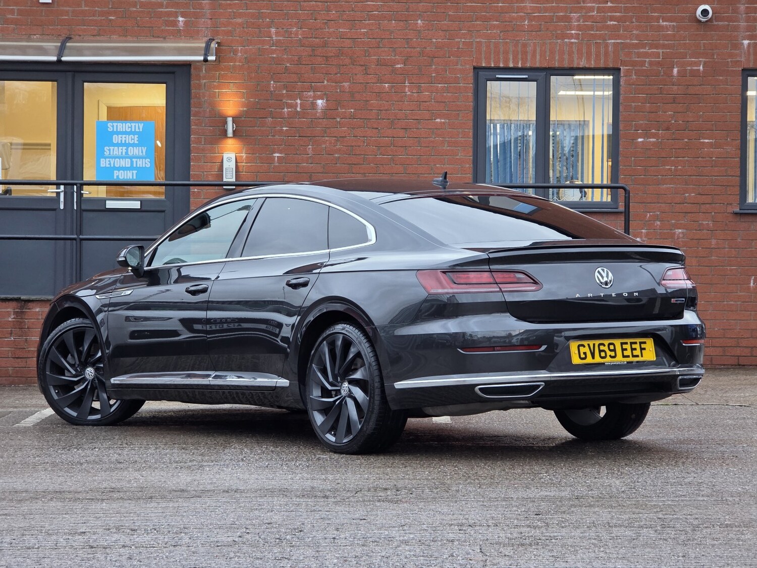Used Volkswagen Arteon 2019 for sale - 76884876: Photo 2