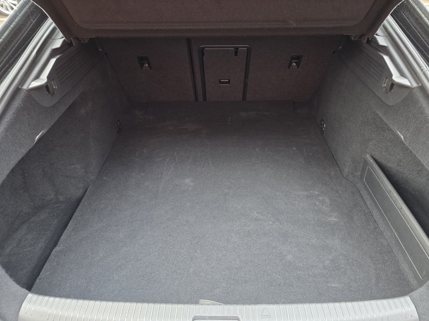 Used Volkswagen Arteon 2019 for sale - 76884876: Photo 41