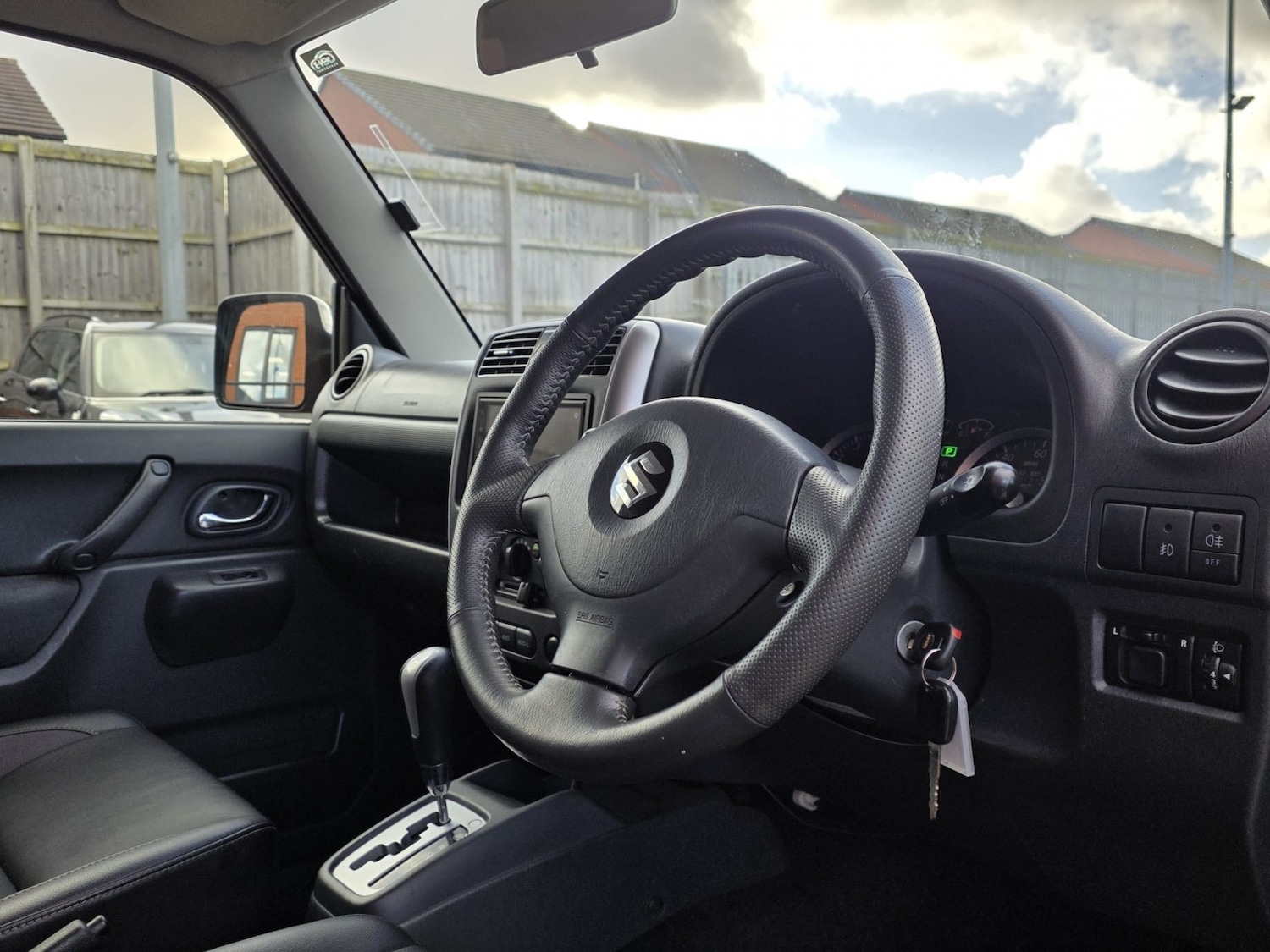 Used Suzuki Jimny 2014 for sale - 77129623: Photo 15