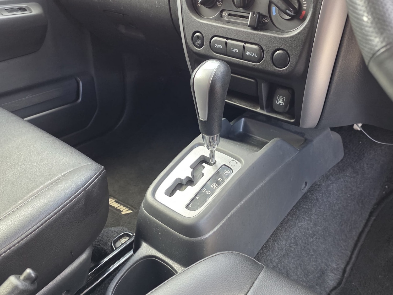 Used Suzuki Jimny 2014 for sale - 77129623: Photo 19