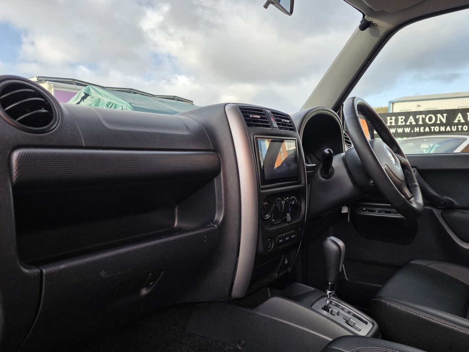 Used Suzuki Jimny 2014 for sale - 77129623: Photo 3