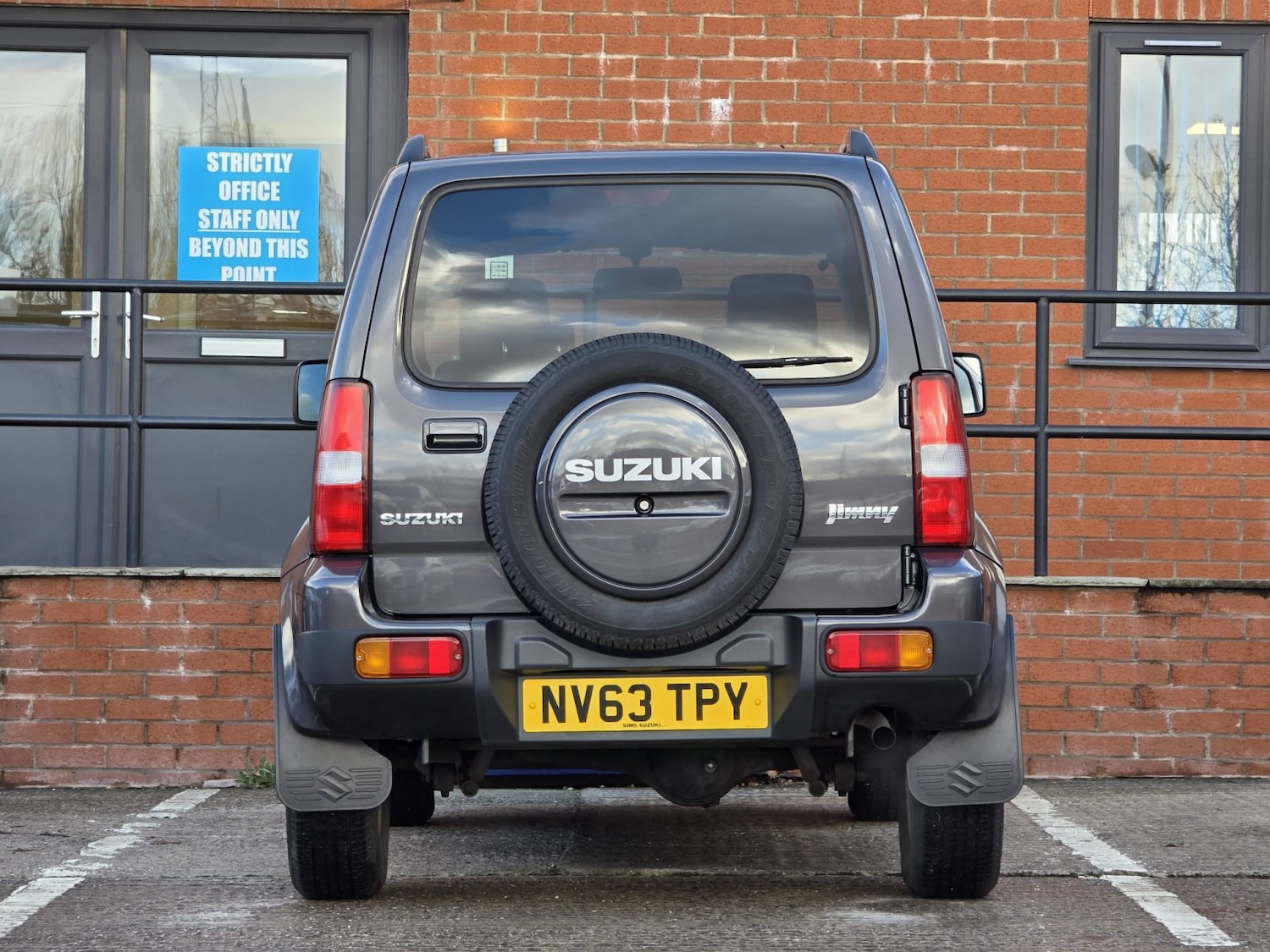 Used Suzuki Jimny 2014 for sale - 77129623: Photo 8