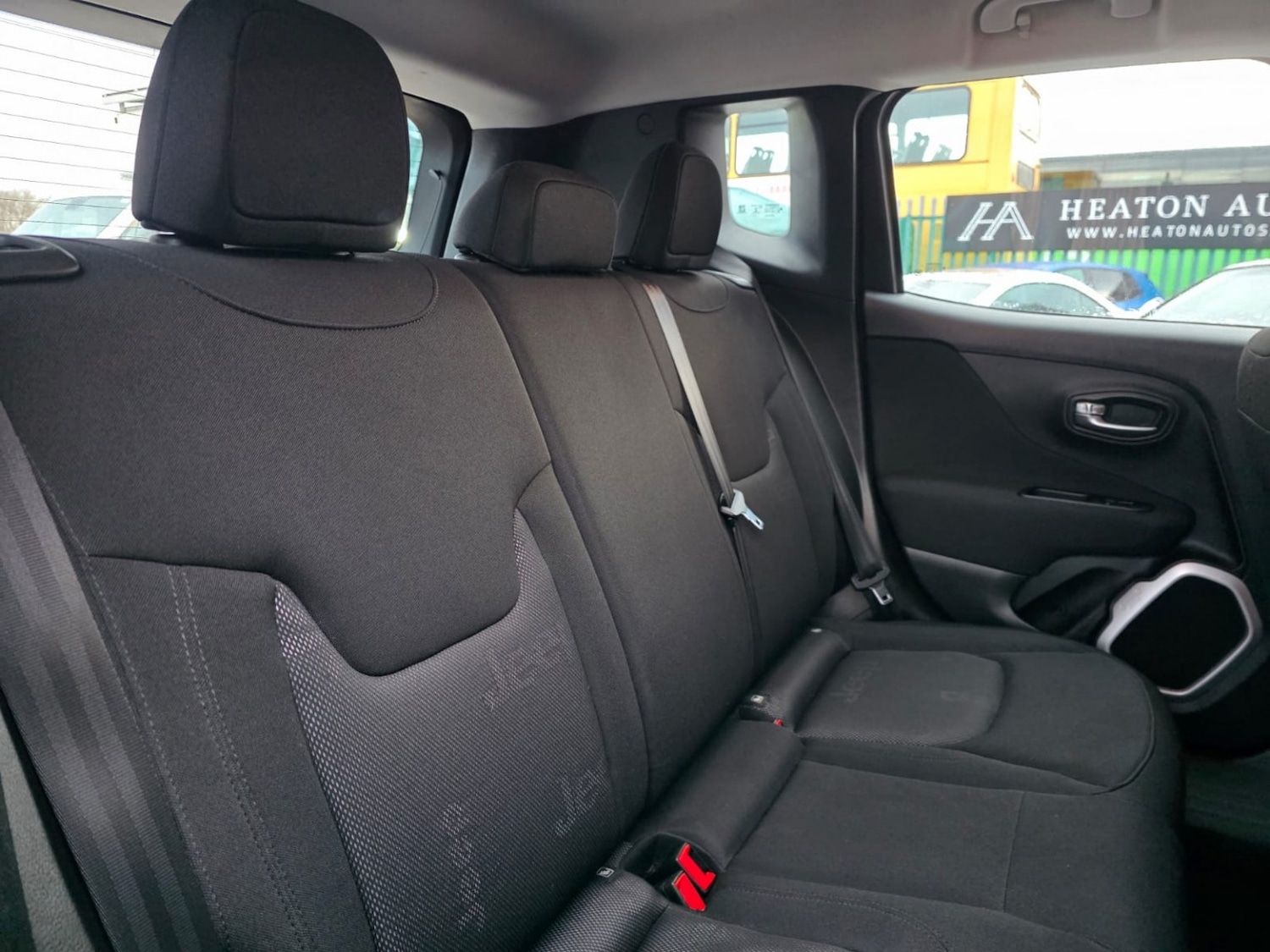 Used Jeep Renegade 2018 for sale - 77179729: Photo 28