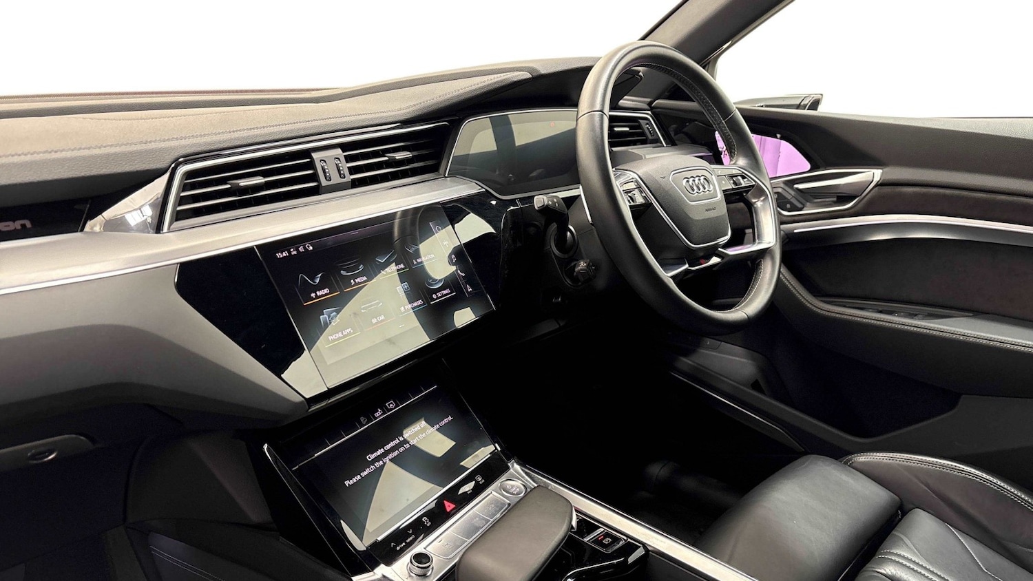 Used Audi e-tron 2021 for sale - 77023130: Photo 3