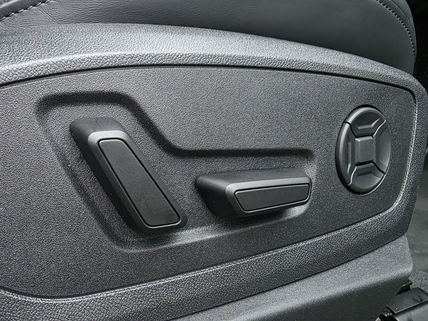 Used Audi Q8 2023 for sale - 76656317: Photo 28