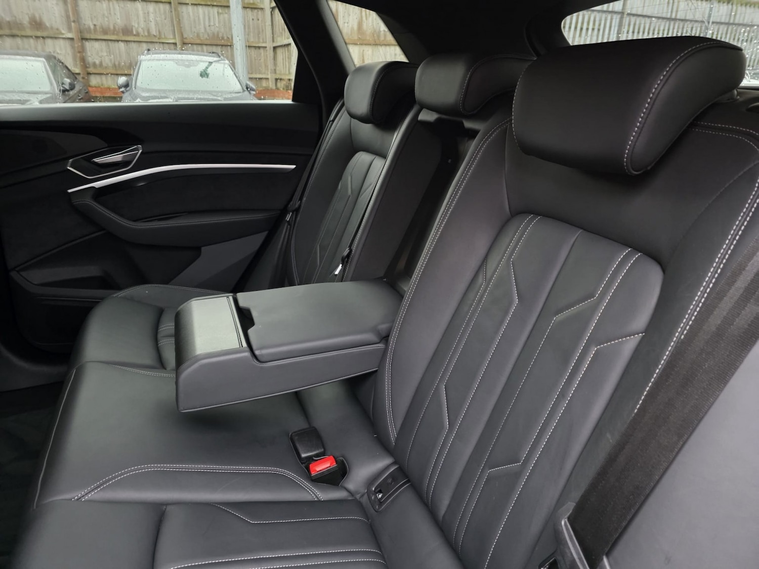 Used Audi Q8 2023 for sale - 76656317: Photo 33