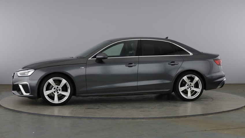 Used Audi A4 2021 for sale - 76762171: Photo 7