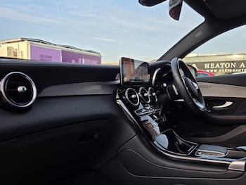 Used Mercedes-Benz GLC 2021 for sale - 76656011: Photo