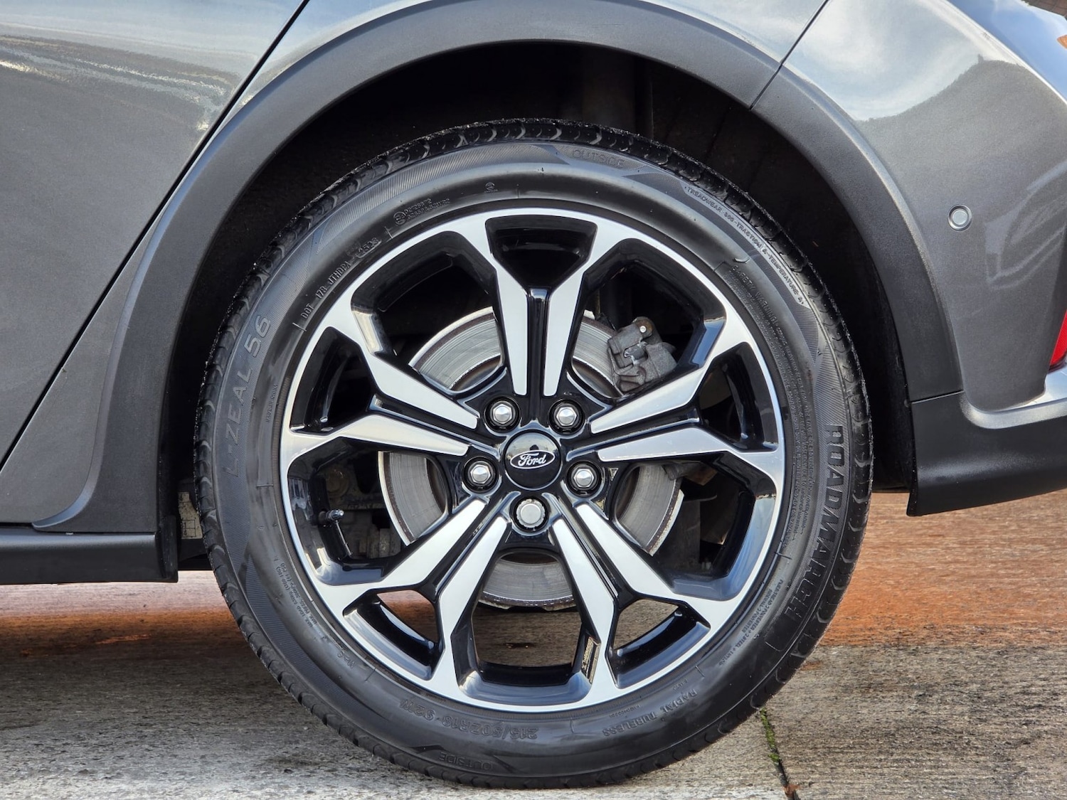 Used Ford Focus 2020 for sale - 76718427: Photo 12