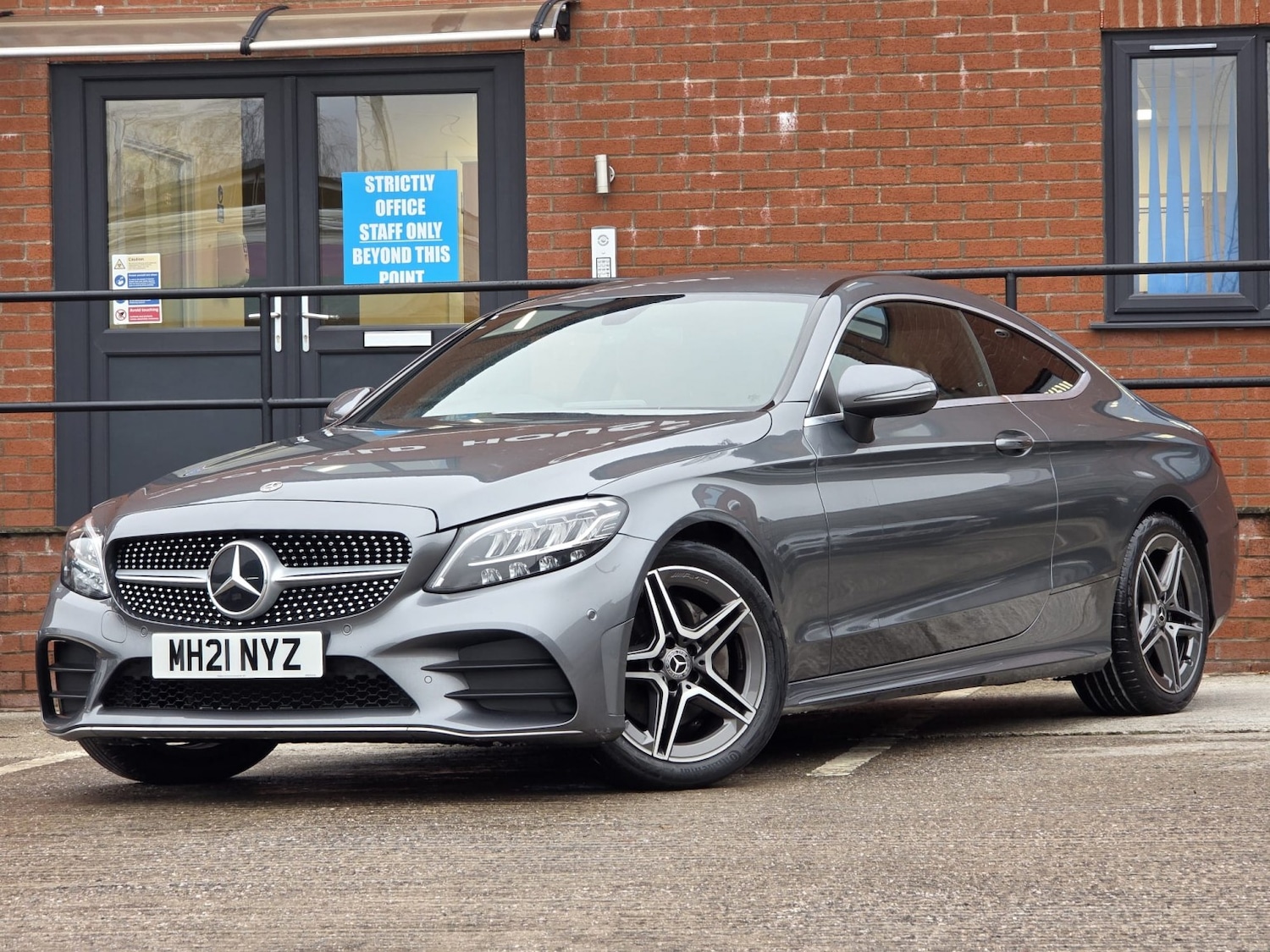 Used Mercedes-Benz C Class 2021 for sale - 77140732: Photo 5