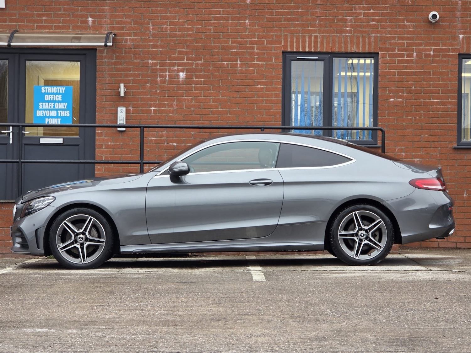 Used Mercedes-Benz C Class 2021 for sale - 77140732: Photo 8