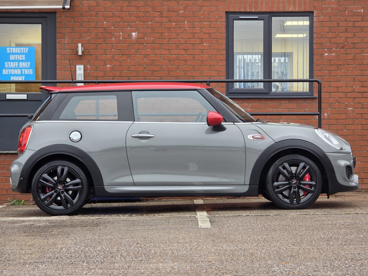 Used MINI Hatch 2017 for sale - 77001534: Photo 7