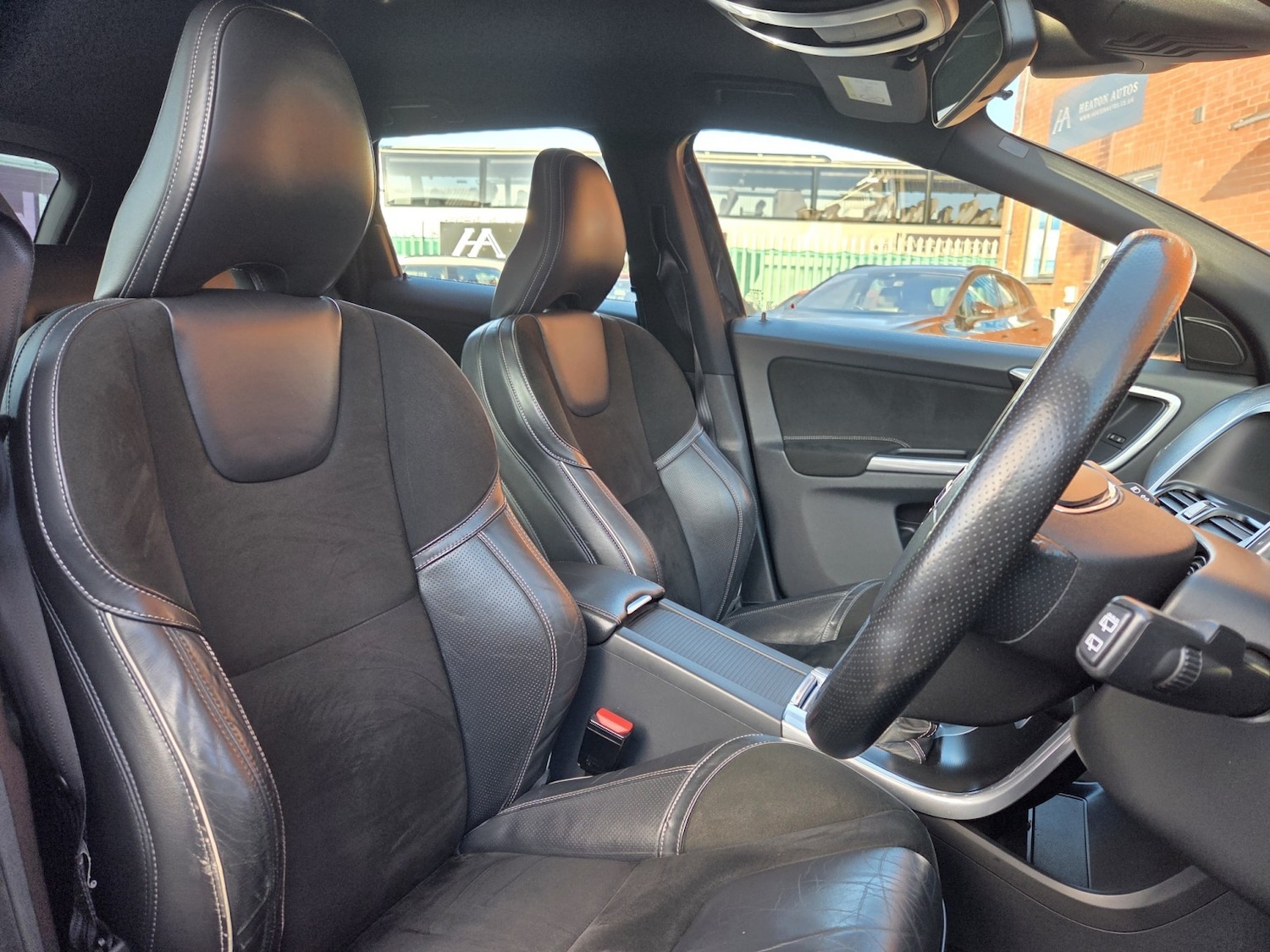 Used Volvo XC60 2016 for sale - 76799312: Photo 23