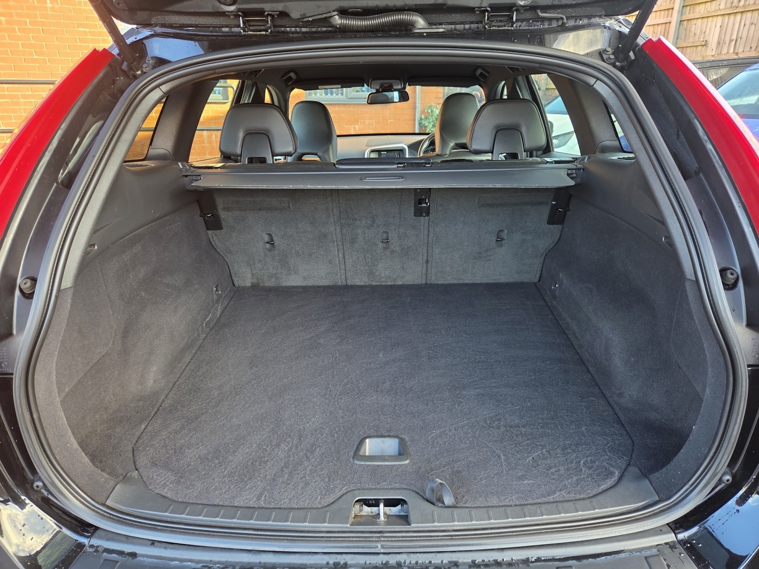 Used Volvo XC60 2016 for sale - 76799312: Photo 32