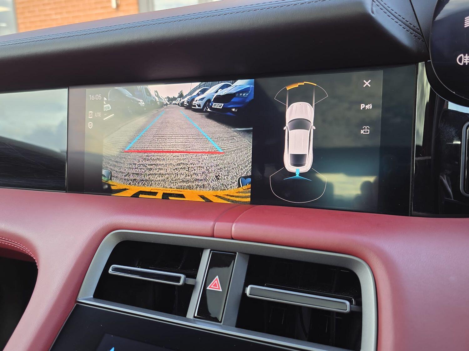 Used Porsche Taycan 2022 for sale - 76656359: Photo 28