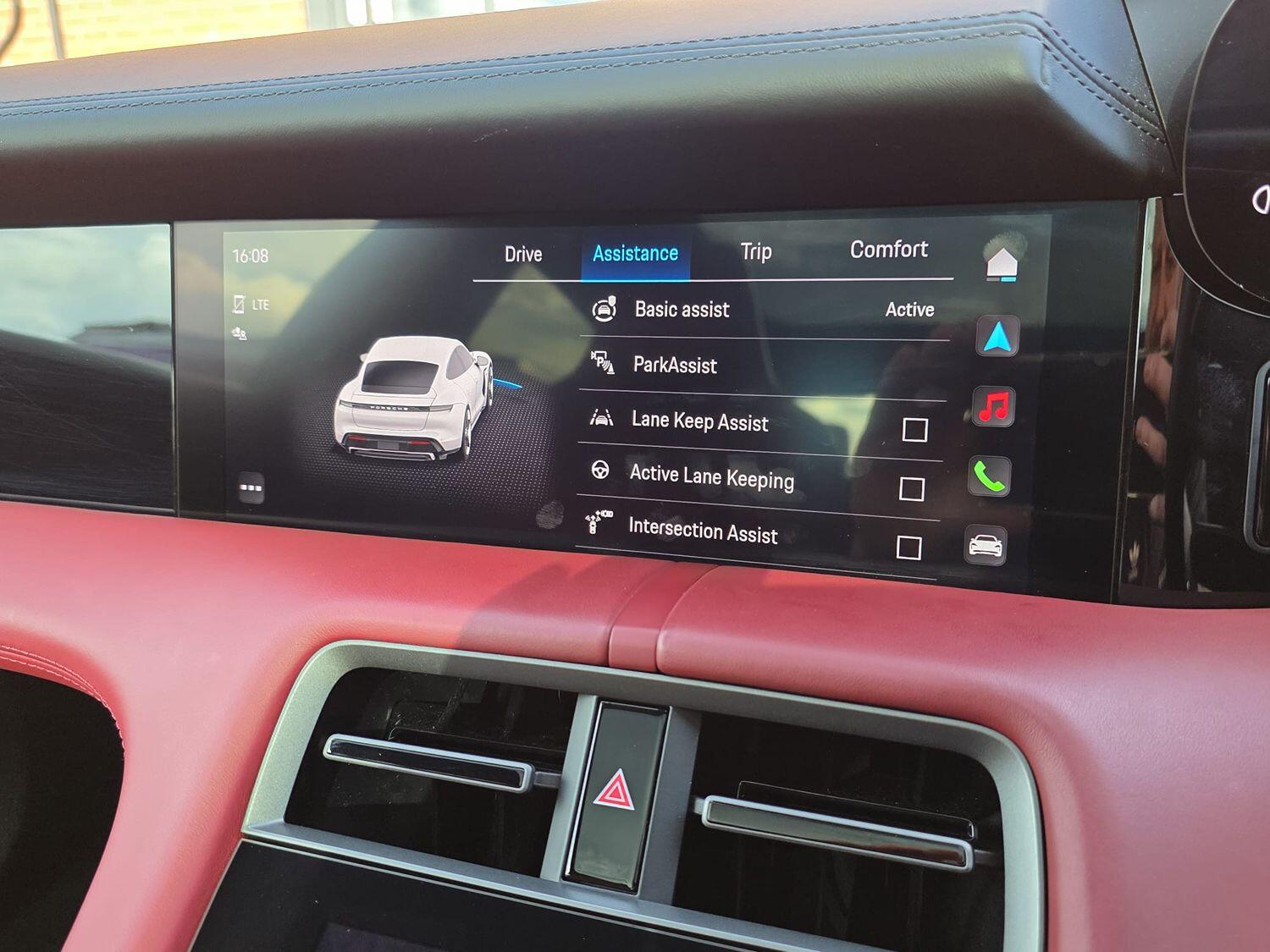 Used Porsche Taycan 2022 for sale - 76656359: Photo 32