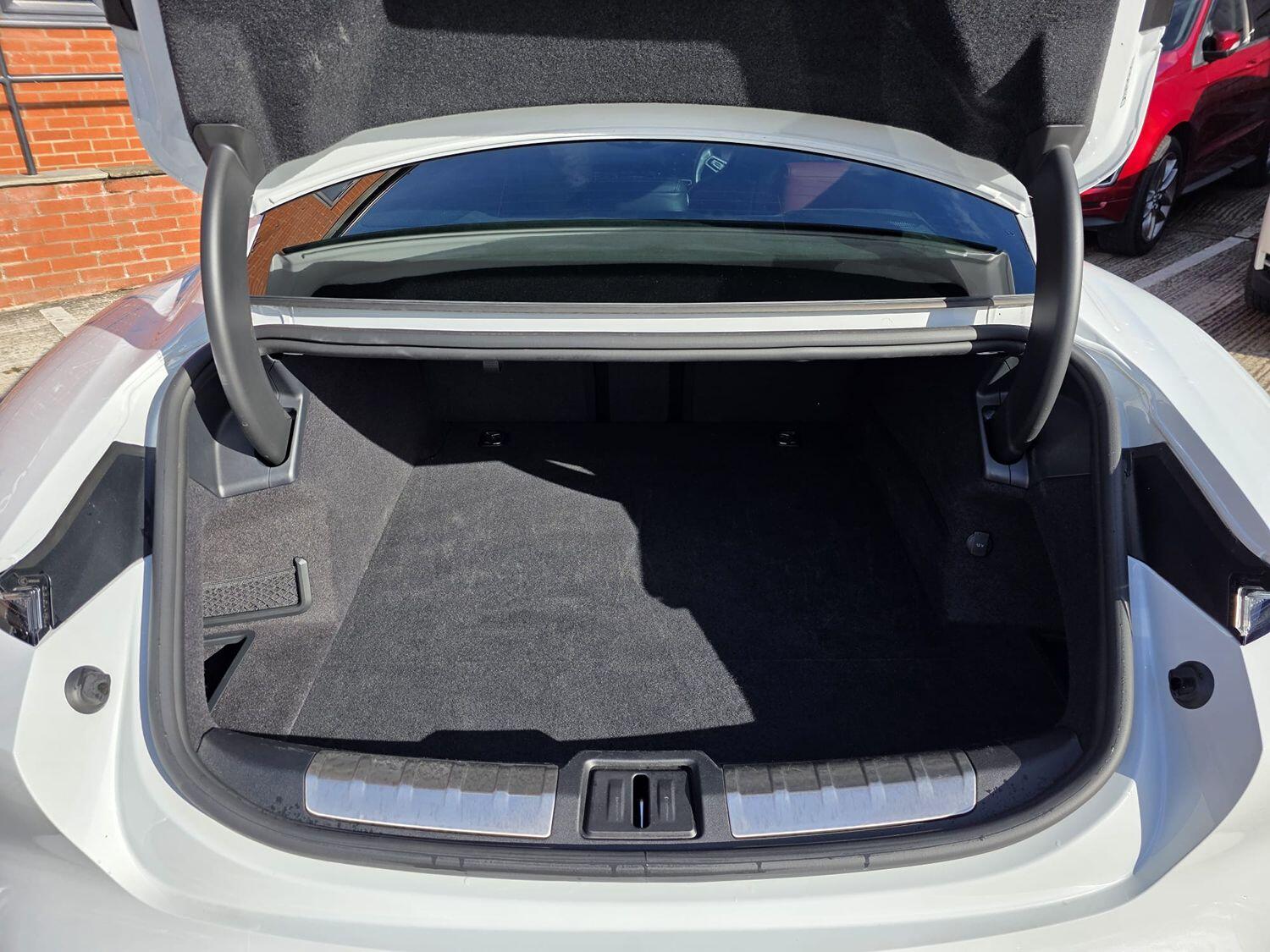 Used Porsche Taycan 2022 for sale - 76656359: Photo 49