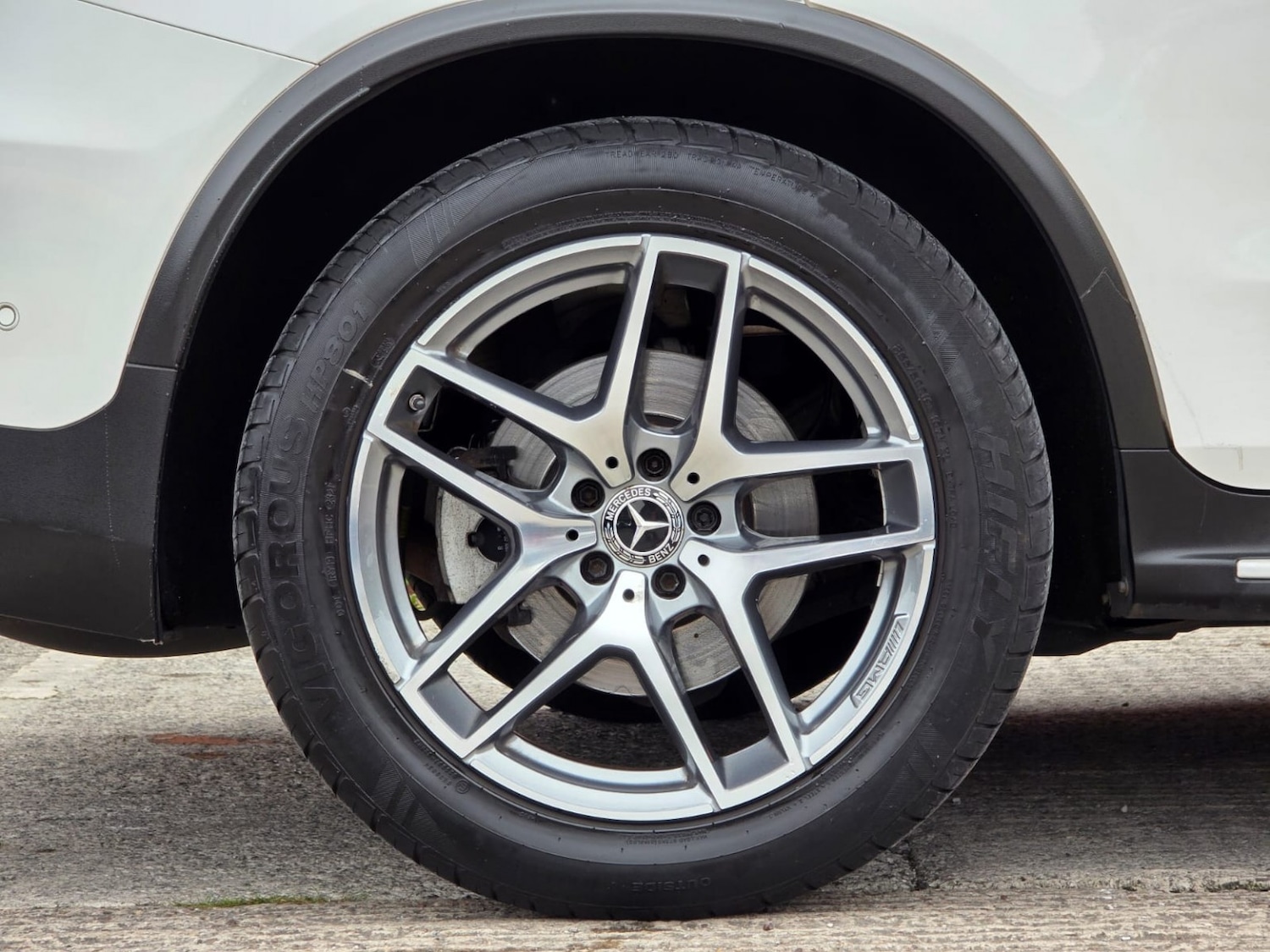 Used Mercedes-Benz GLC 2017 for sale - 76656327: Photo 12