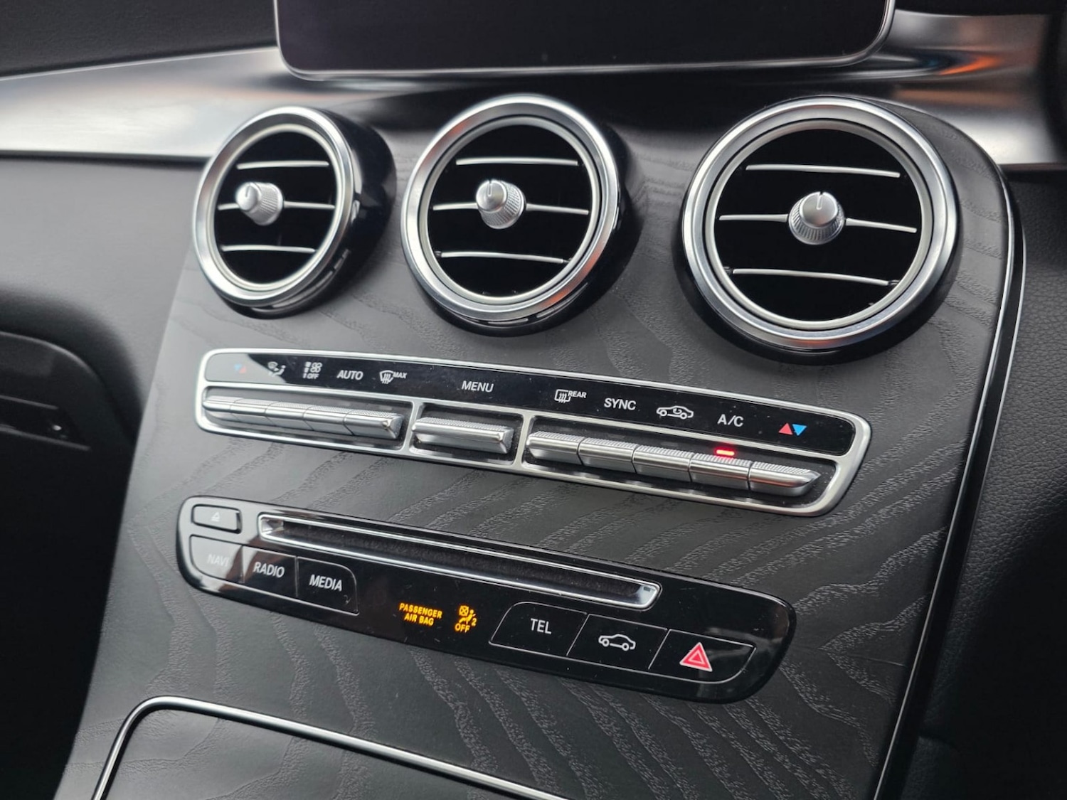 Used Mercedes-Benz GLC 2017 for sale - 76656327: Photo 19