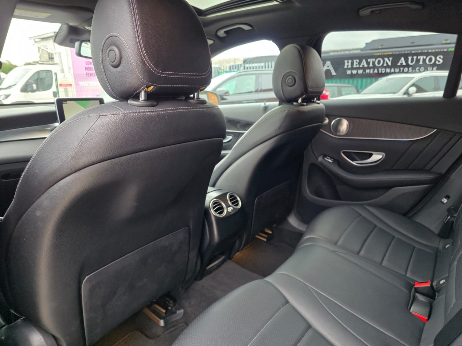 Used Mercedes-Benz GLC 2017 for sale - 76656327: Photo 24