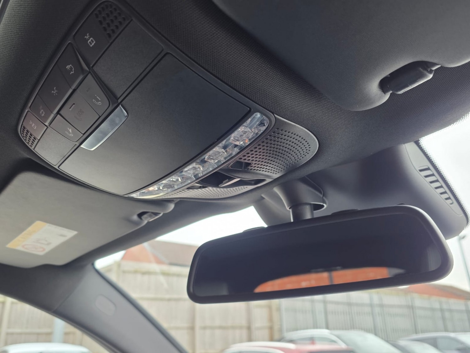 Used Mercedes-Benz GLC 2017 for sale - 76656327: Photo 33