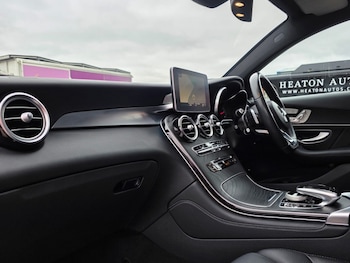 Used Mercedes-Benz GLC 2017 for sale - 76656327: Photo