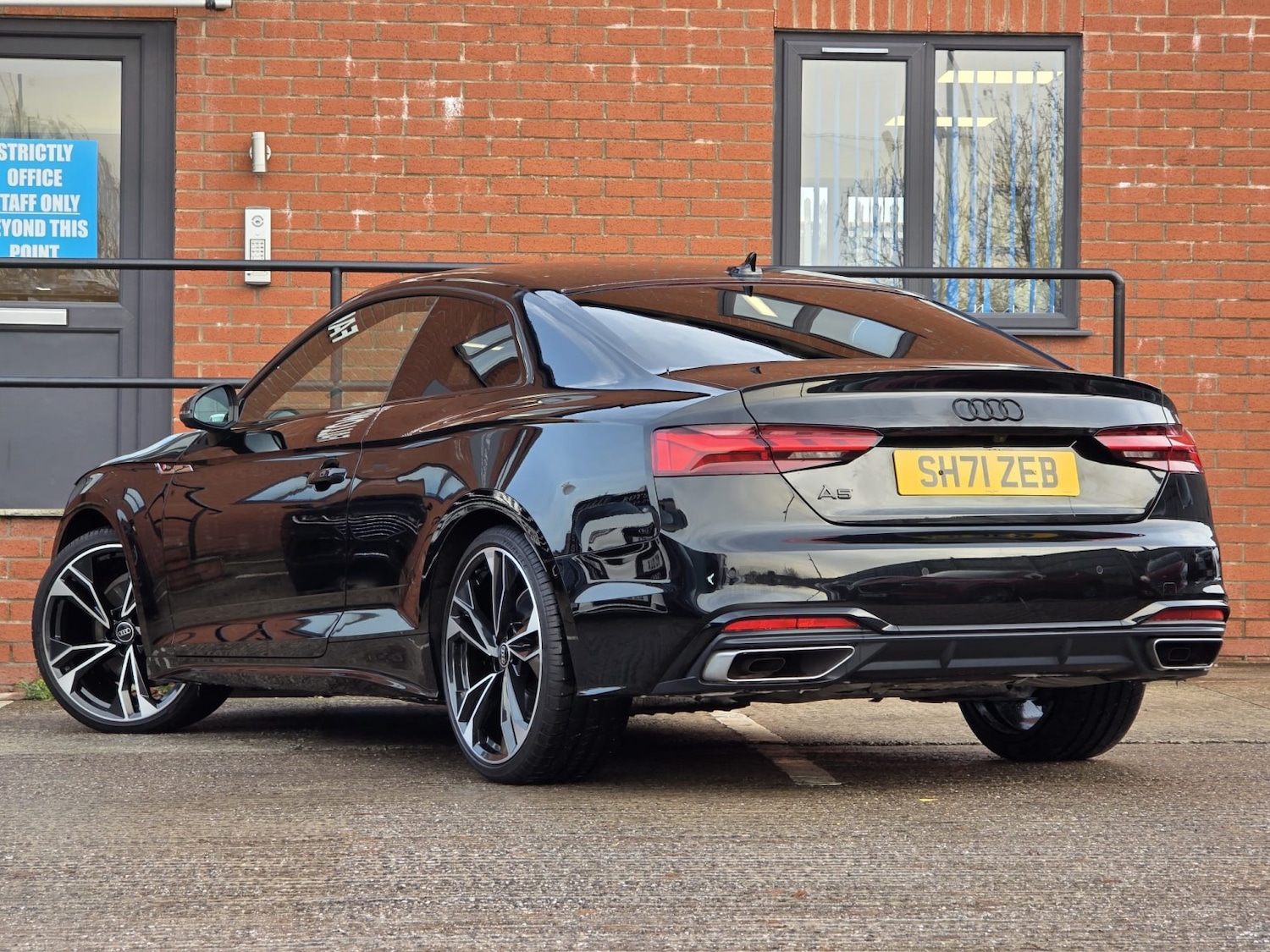 Used Audi A5 2022 for sale - 77033082: Photo 2