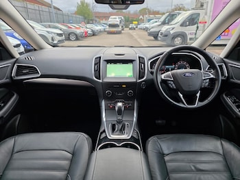 Used Ford Galaxy 2017 for sale - 76656328: Photo