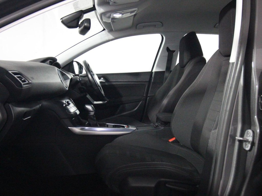 Used Peugeot 308 2016 for sale - 76297067: Photo 11