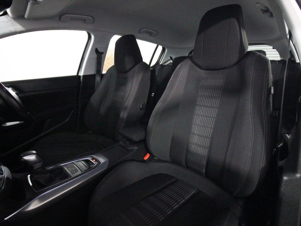 Used Peugeot 308 2016 for sale - 76297067: Photo 12