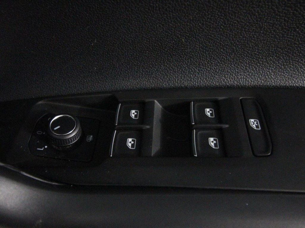 Used Volkswagen Polo 2018 for sale - 77734122: Photo 17