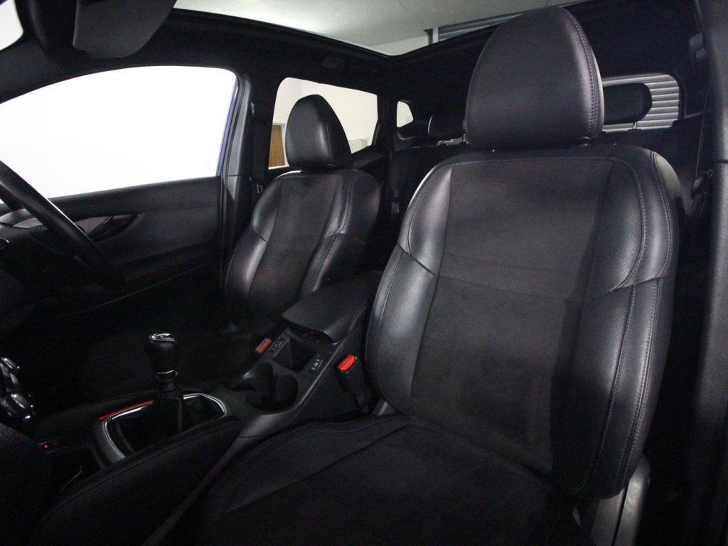 Used Nissan Qashqai 2017 for sale - 76670552: Photo 12