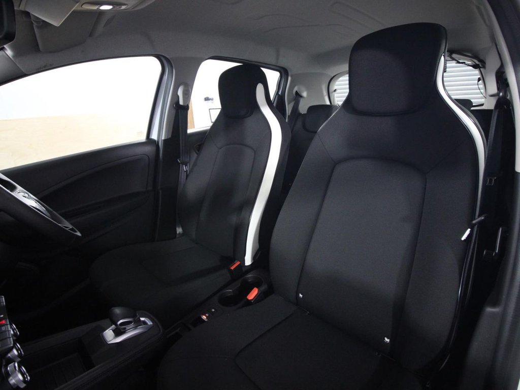 Used Renault Zoe 2022 for sale - 77302434: Photo 12