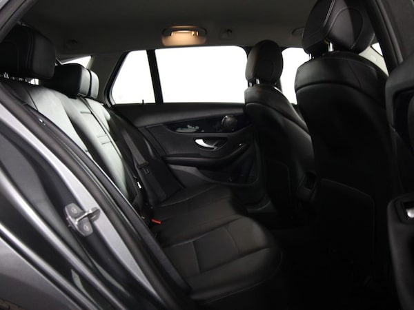 Used Mercedes-Benz C-Class 2018 for sale - 75206318: Photo 17
