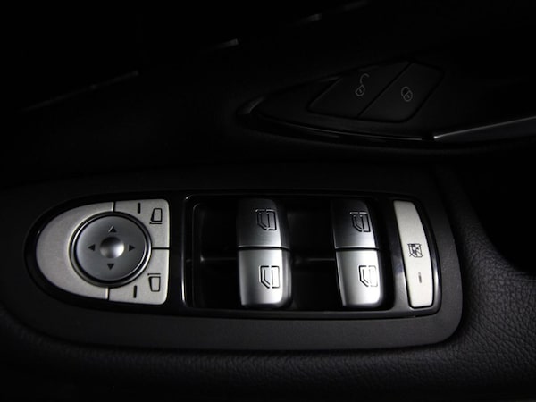Used Mercedes-Benz C-Class 2018 for sale - 75206318: Photo 18