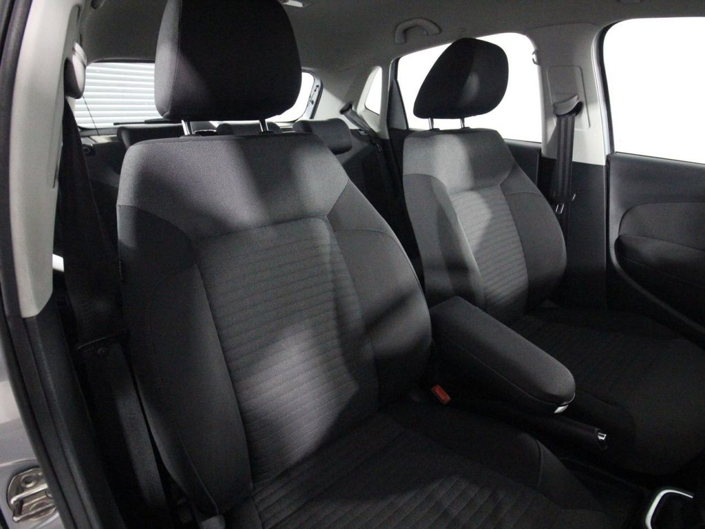 Used Volkswagen Polo 2012 for sale - 77226600: Photo 10