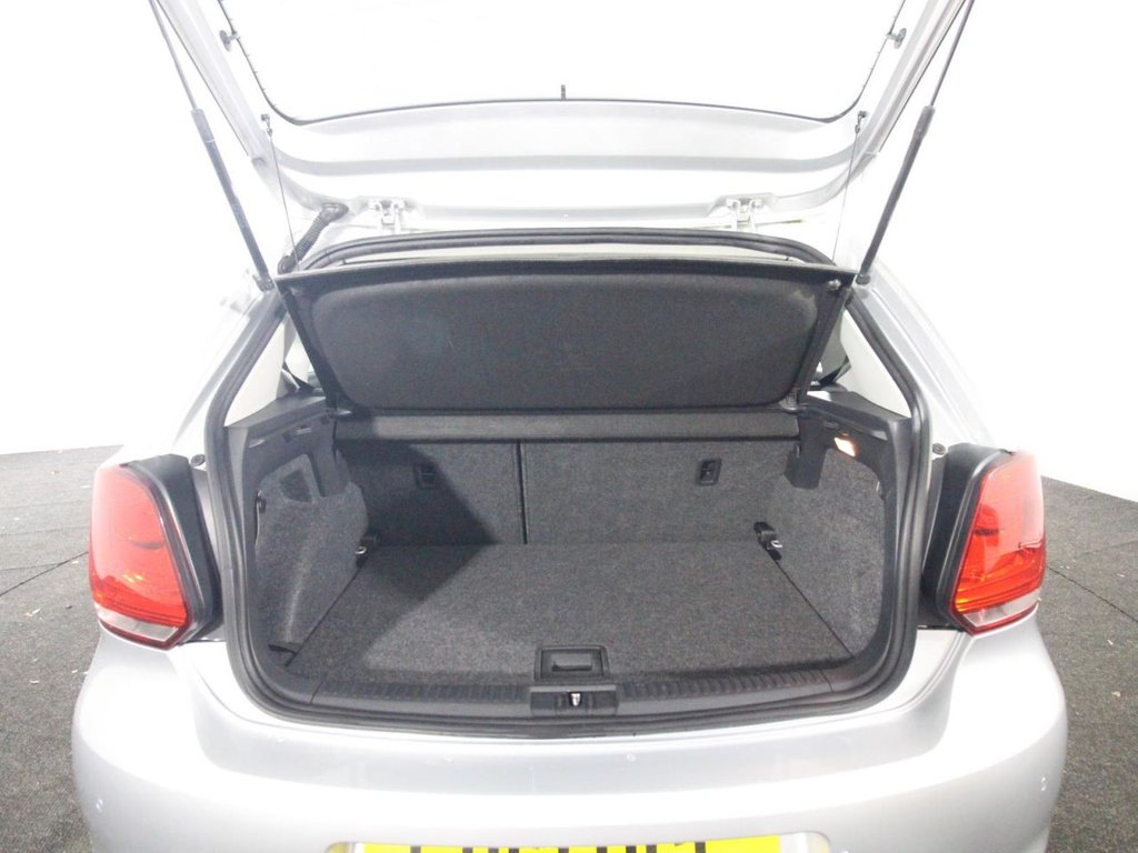 Used Volkswagen Polo 2012 for sale - 77226600: Photo 16