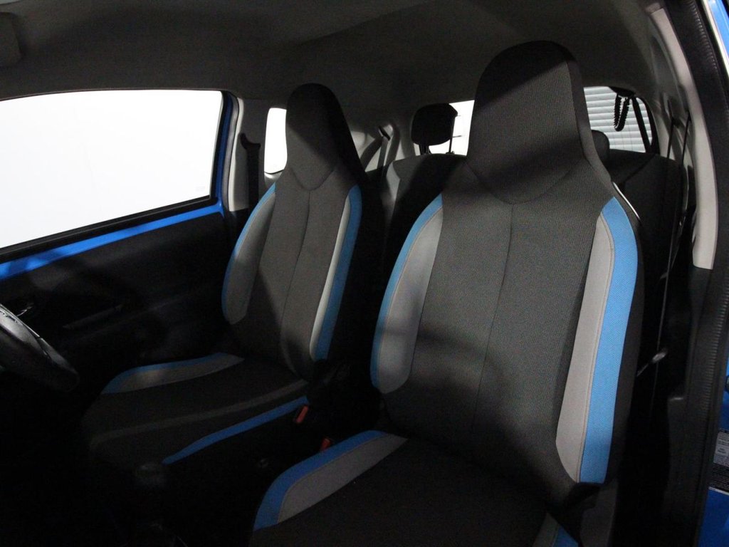 Used Toyota AYGO 2015 for sale - 76147746: Photo 11