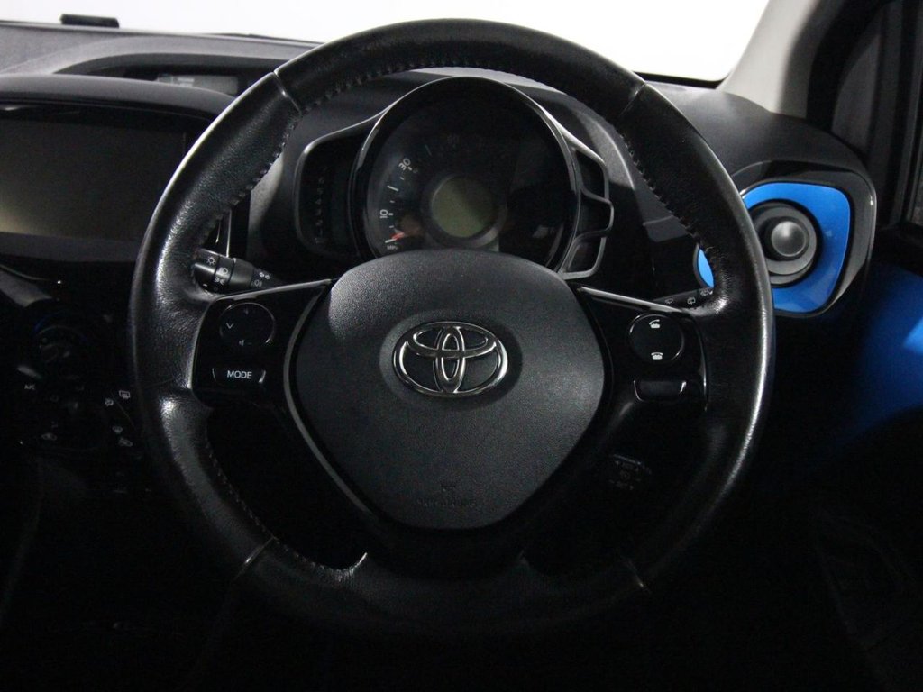 Used Toyota AYGO 2015 for sale - 76147746: Photo 13