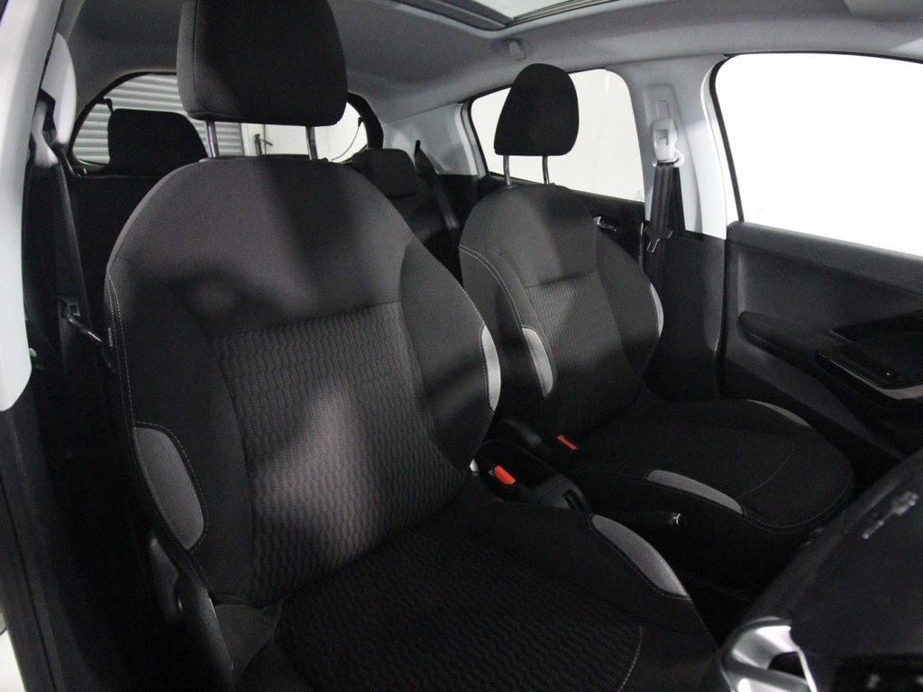 Used Peugeot 208 2015 for sale - 77748442: Photo 10