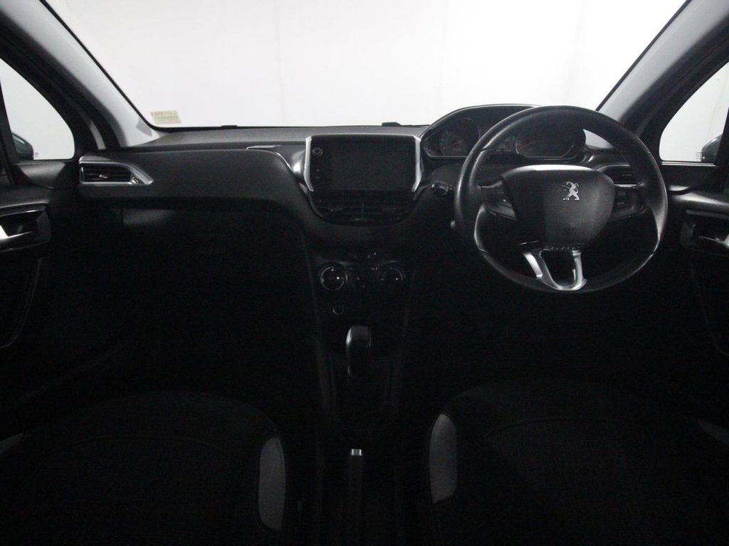 Used Peugeot 208 2015 for sale - 77748442: Photo 13