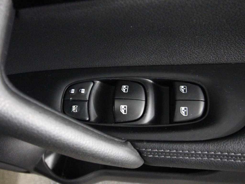 Used Nissan Qashqai 2019 for sale - 76454108: Photo 17