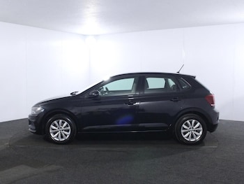 Used Volkswagen Polo 2018 for sale - 77506954: Photo