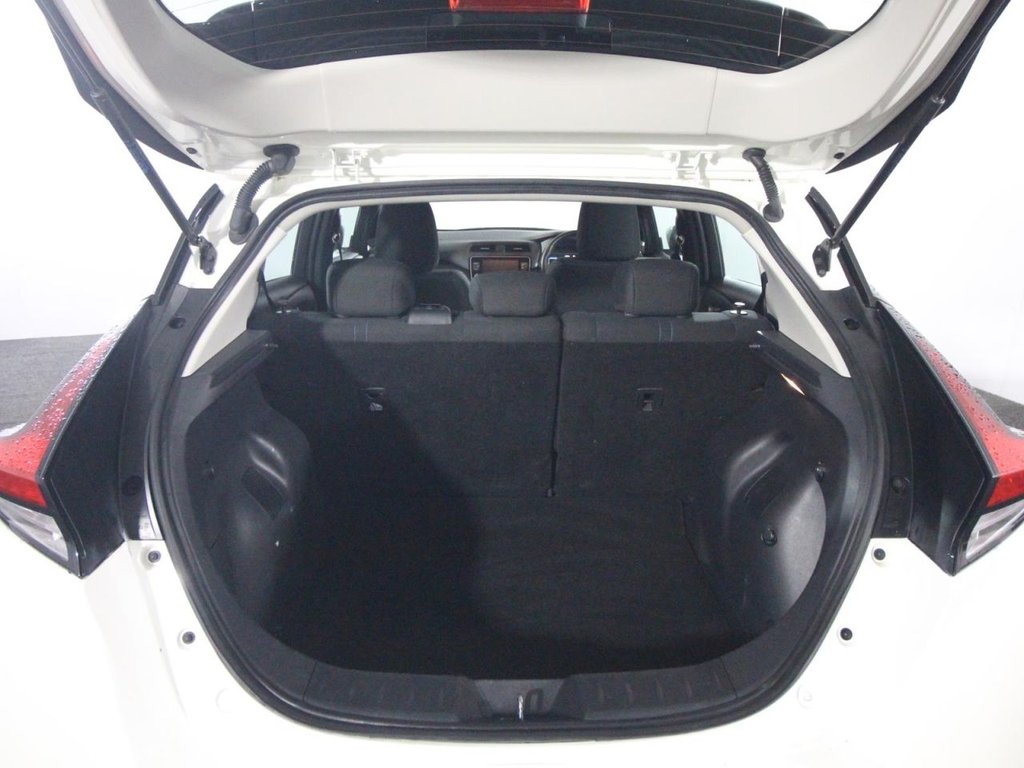 Used Nissan Leaf 2022 for sale - 77806237: Photo 17