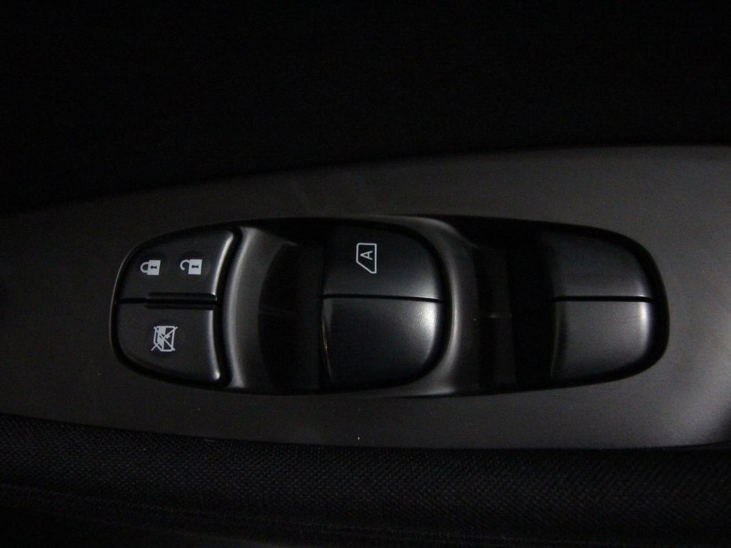 Used Nissan Leaf 2022 for sale - 77806237: Photo 18