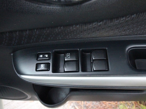 Used Nissan Note 2015 for sale - 76184984: Photo 18