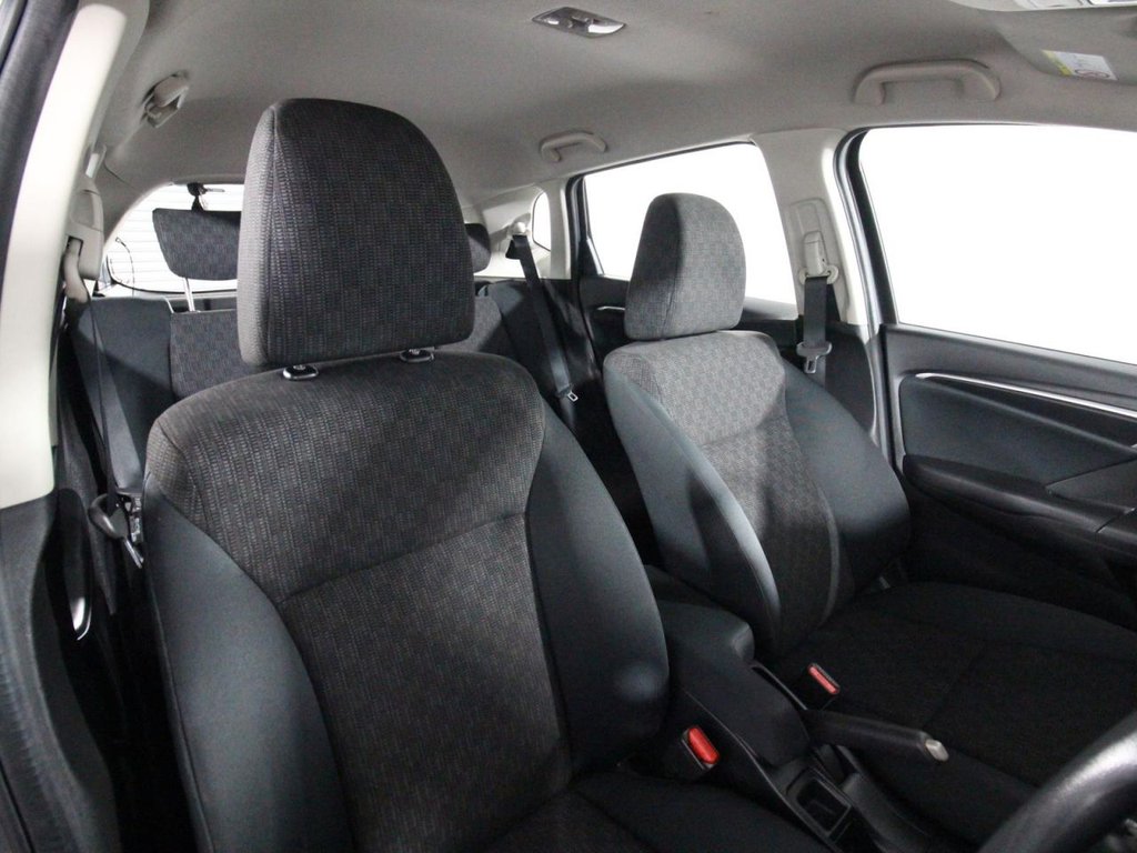 Used Honda Jazz 2017 for sale - 76291386: Photo 10